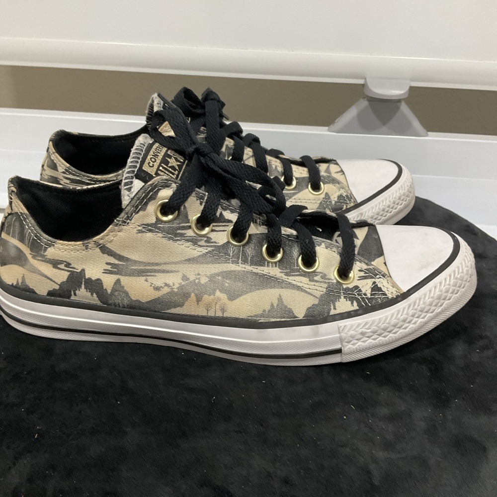 Converse Disney Frozen 2 All Star Low Top Men's 7 Women's 9 - Picture 5 of 7